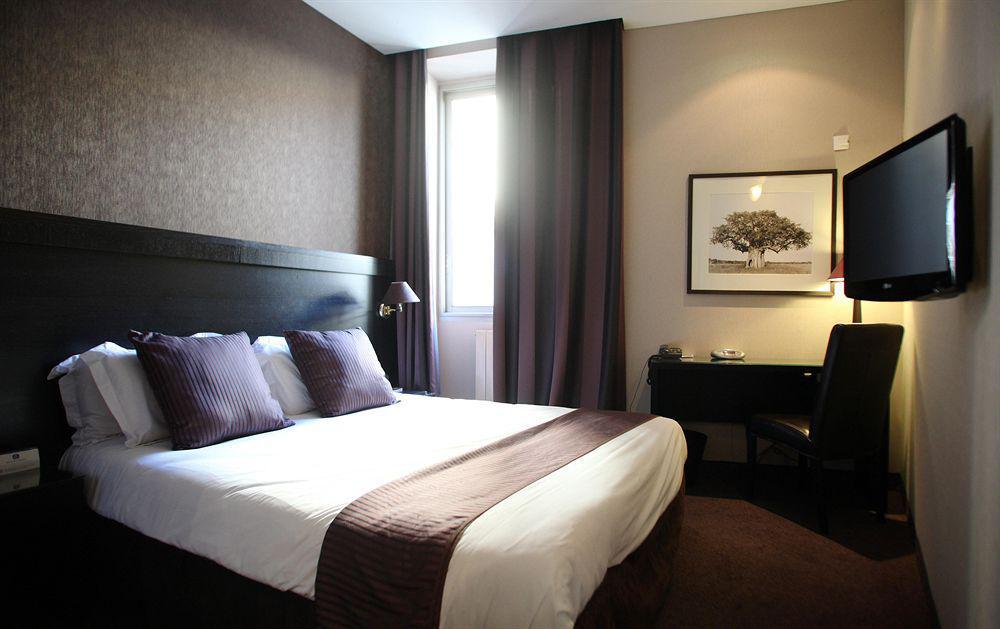 Western Cosy Hotel